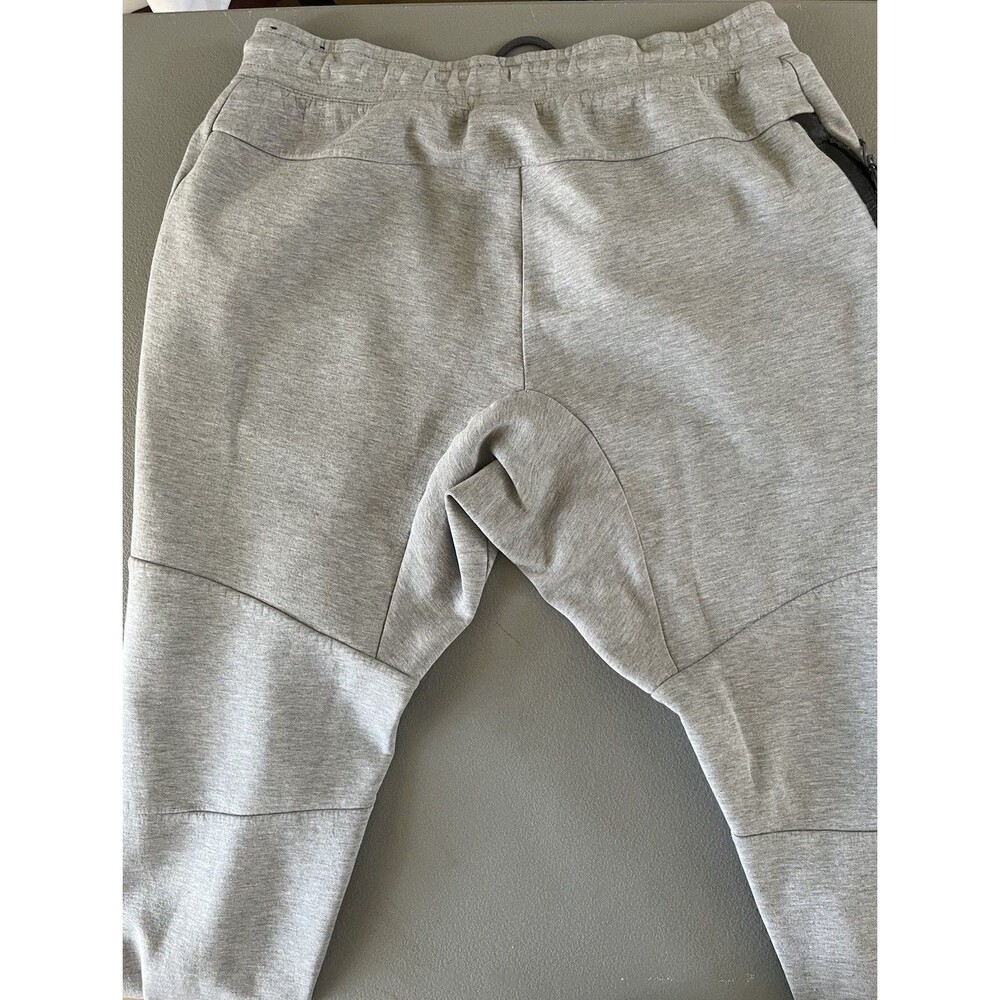 Nike Tech Fleece Joggers Men’s Sz Large Gray Black Sweatpants Premium Loungewear - Picture 12 of 12